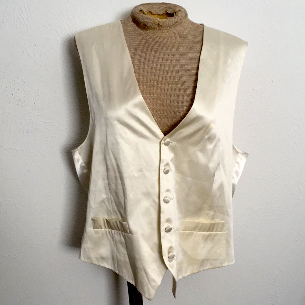 Biagio Collection Silk Vest Sz L Trending !!!